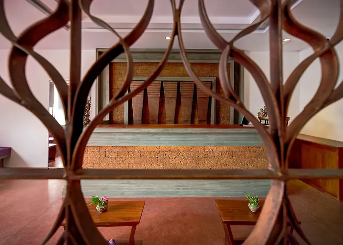 Hotel Golden Temple Retreat